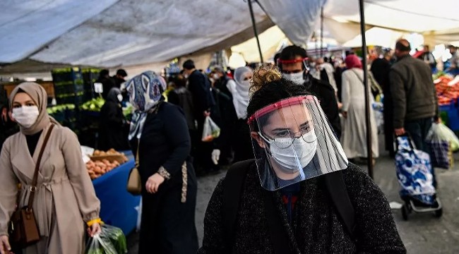 TTB Başkanı: Koronavirüste 2022 sonuna dek dördüncü, beşinci dalga gelebilir
