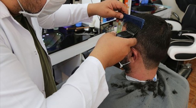 Uşak'ta 26 berberin Koronavirüs testi pozitif çıktı