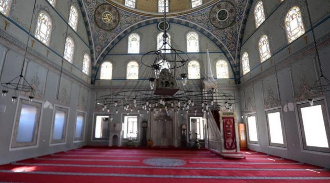 Yeni dönem: Camilerde abdest alınmayacak, belirli mesafe ile saf tutulacak