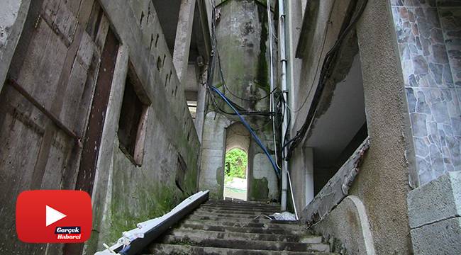 Altı tünel üstü minare