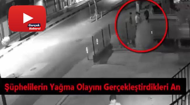 Bıçakla gasp anları güvenlik kamerasında
