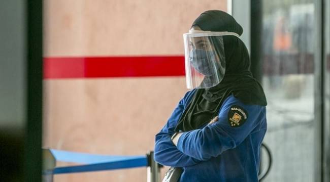 Cezayir 19 vilayette sokağa çıkma yasağını kaldırdı