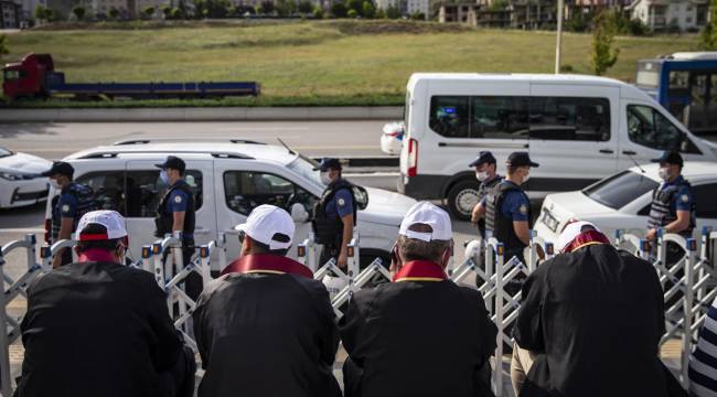 DEVA Partisi: Polis şiddetiyle baroların nezdinde vatandaşlara gözdağı veriliyor