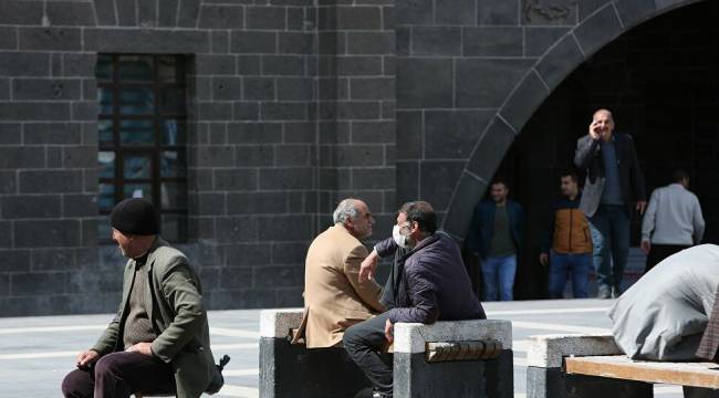 Diyarbakır'da koronavirüsle mücadele için İl Pandemi Kurulu yeni kararlar aldı