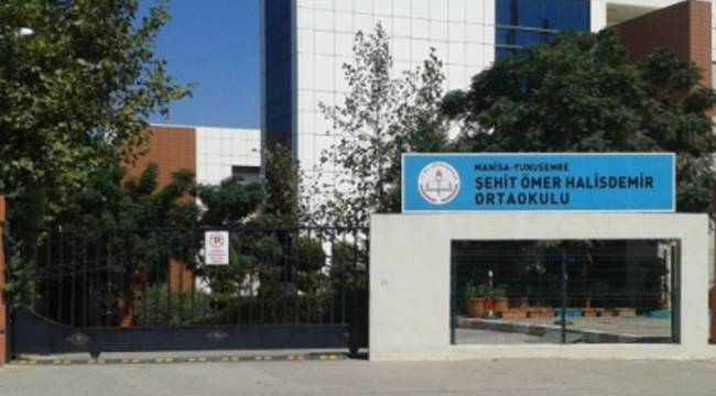 Eğitim-Sen: Manisa'da koronavirüslü öğrenci sınava girdi, 19 öğrenci karantinaya alındı