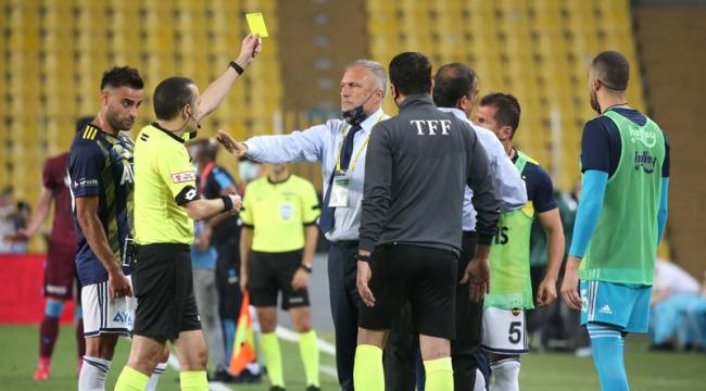 Fenerbahçe'den Cüneyt Çakır'a tepki: Maça şov yapmaya çıkmış
