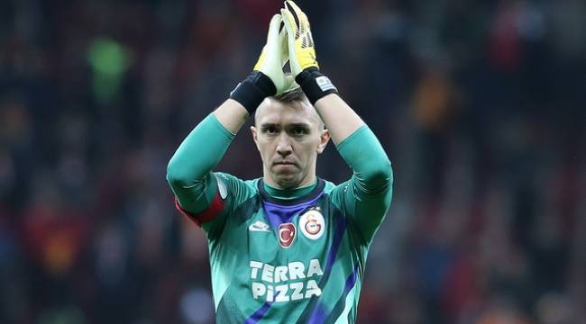 Galatasaray'da Fernando Muslera şoku!