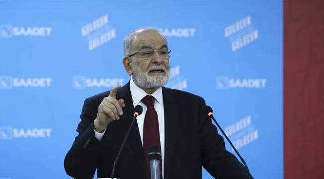 Karamollaoğlu: Ayasofya, Fatih Sultan Mehmet Han'ın vasiyetini yerine getirecek bir tarzda ibadete açılabilir