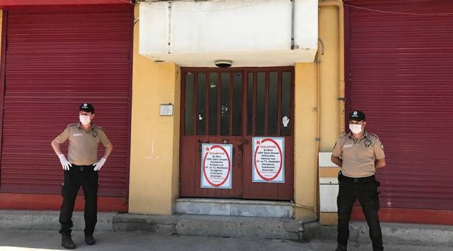 Kocaeli'de 10 daireli bir apartman karantinaya alındı