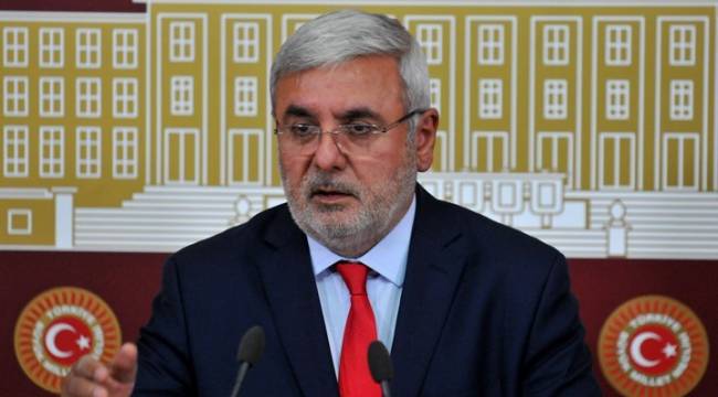 Mehmet Metiner’den AK Parti'li eski Bakan’a: 15 Temmuz gecesi kayıplara karıştı