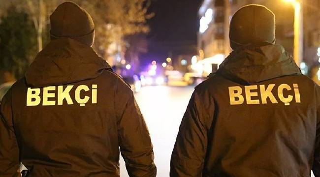 Mevzuata aykırı üst araması yapan 2 bekçi açığa alındı