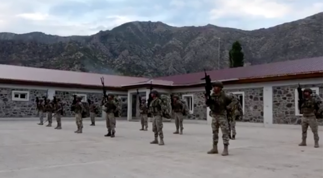 MSB: Komandolar, Pençe-Kaplan Operasyonu'na katılmak üzere sınır ötesine geçti