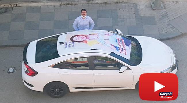 Sağlık çalışanı 4 aydır görmediği ailesine “Koronayı aştım da geldim” afişi ile gitti