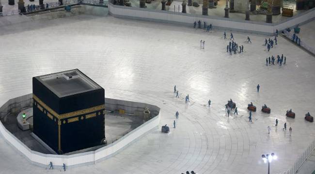 Suudi Arabistan, Covid-19 nedeniyle bu yıl yurt dışından hacı kabul etmeyecek