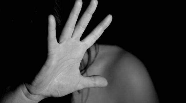 Türkiye'de son 48 saatte en az 5 kadın erkekler tarafından öldürüldü