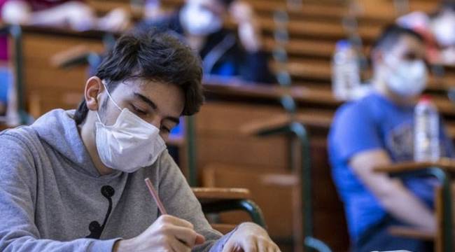 Ziya Selçuk'tan 'sınavda maske' açıklaması