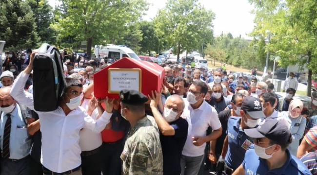 2 ay sonra düğünü olacaktı: Malatyalı şehit gözyaşları arasında defnedildi
