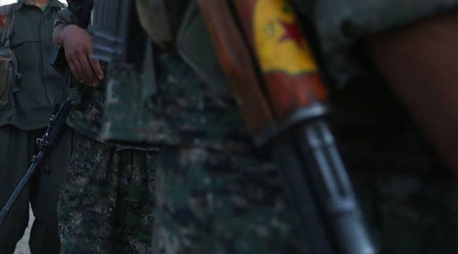ABD ve Fransa, Suriye'de YPG/PKK'lı teröristlere silahlı eğitim vermeyi sürdürüyor