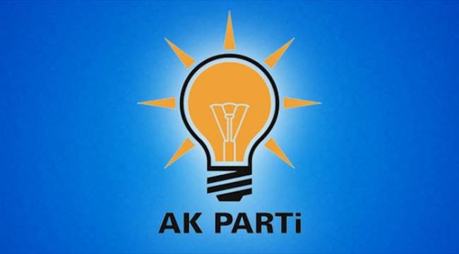 AK Parti'de sosyal medya bölünmesi