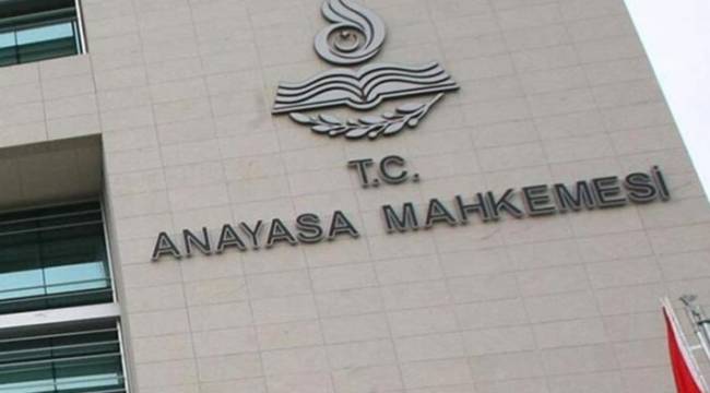 AYM, Kürdistan Özgürlük Partisi’nin kapatılması davasını reddetti