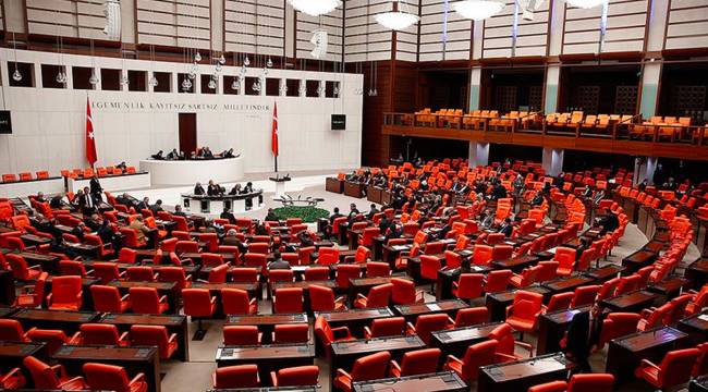 Bir AK Parti’li vekilin daha Covid-19 testi pozitif çıktı