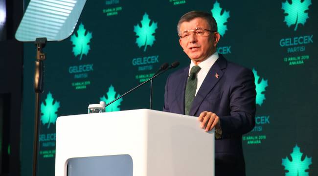 Davutoğlu: Demokrasi kurumsallaşmadan darbeci zihniyet tümüyle yok edilemez