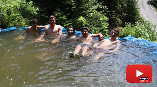 Denizden uzaktaki köy çocuklarından sıra dışı yöntem
