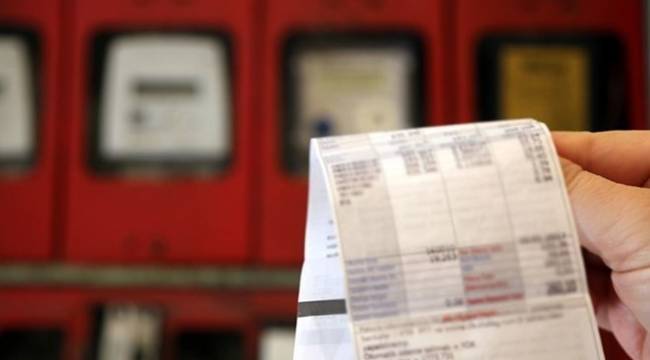 Haksız kesilen elektrik faturalarının bedelini faiziyle geri aldı