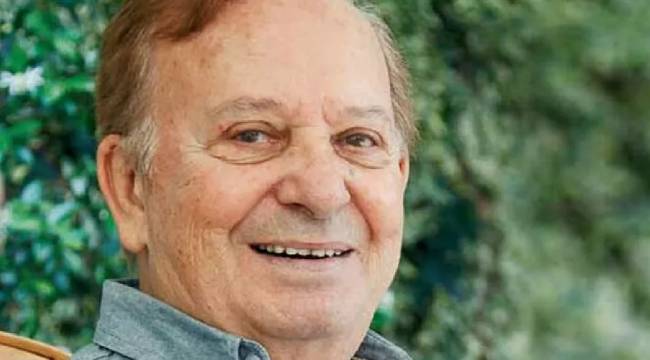 'Huysuz Virjin' karakteriyle tanınan Seyfi Dursunoğlu hayatını kaybetti