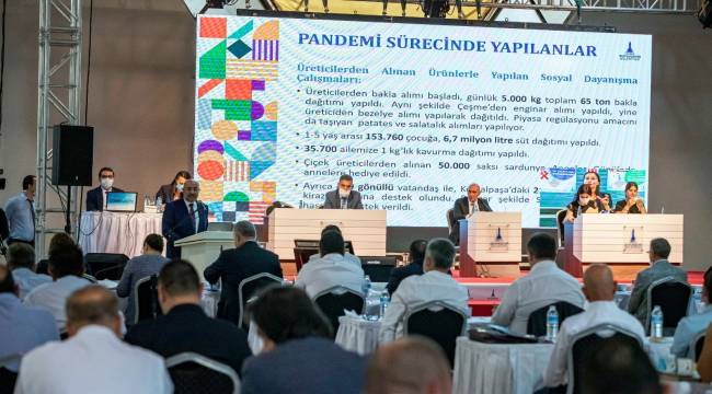 İzmir Büyükşehir Belediye Meclisi pandemi sonrası ilk kez toplandı
