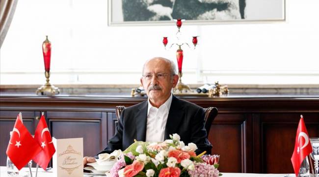 Kılıçdaroğlu, partisinin 'İl Belediye Başkanları Toplantısı'na başkanlık etti