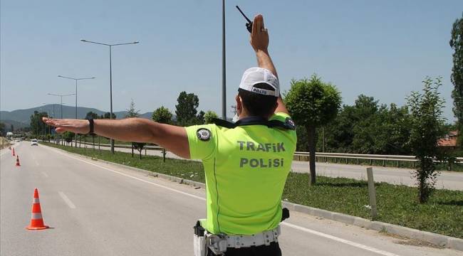 Kovid-19 tanısı konulan kişi tatile giderken yakalandı