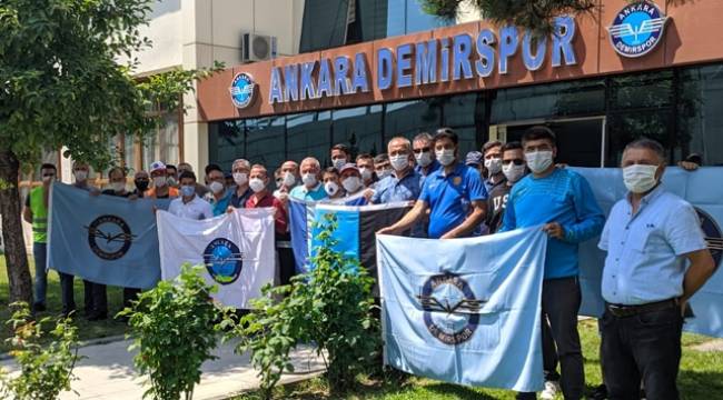 Ligden çekilen Ankara Demirspor, play-off maçlarına çıkma kararı aldı