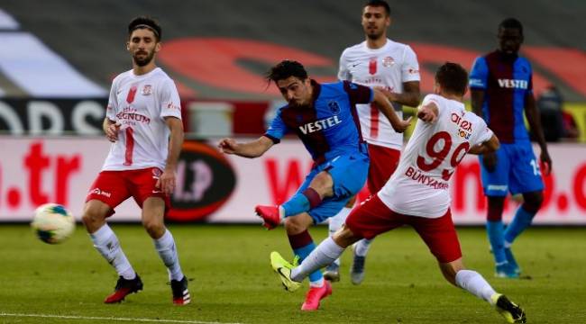 Trabzonspor, Antalyaspor'a takıldı