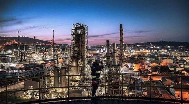 TÜPRAŞ üretimden satışlarda 87,9 milyar lirayla Türkiye'nin en büyük sanayi kuruluşu oldu