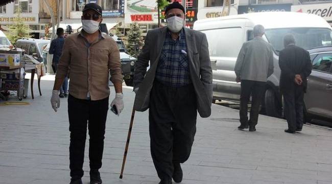 28 ilde 65 yaş ve üzeri için yeni kısıtlama kararları