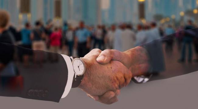 Avrasya Araştırma'nın anketine göre liderler beğenilmiyor