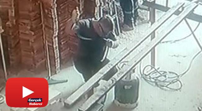 Çakmakla gaz kaçağını kontrol ederken yanıyordu