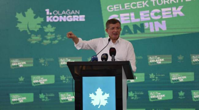 Davutoğlu'ndan 'doğalgaz rezervi' açıklaması: Ekonomiyi batıran bakanı kurtarma programı gerçekleştirildi