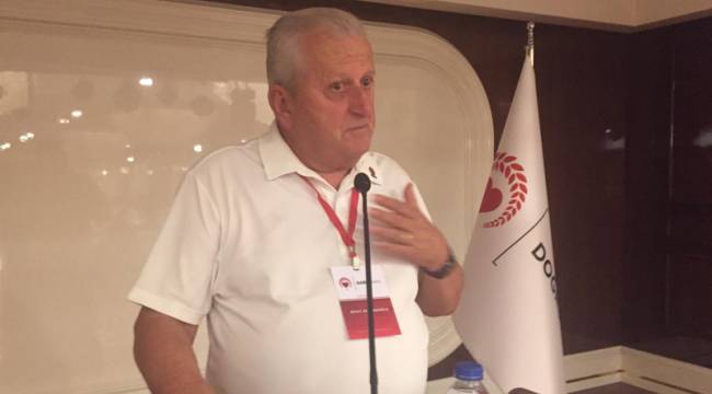 Eski Bakan'dan yeni parti...
