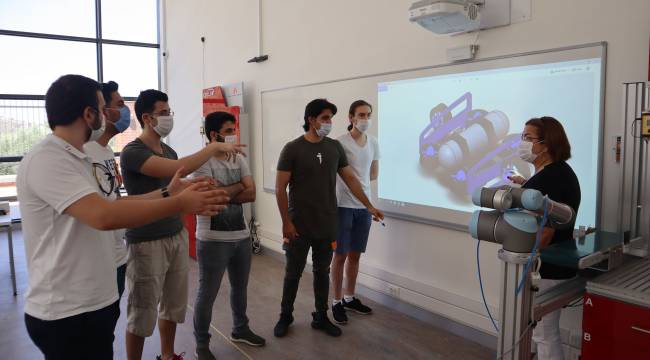 Gençlerden ‘insansız su altı aracı’ projesi