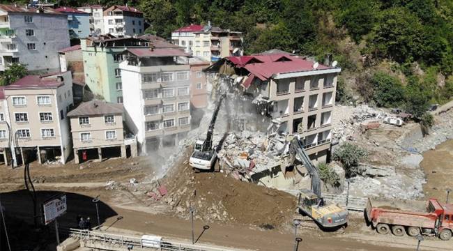 Giresun’daki sel felaketinde kaybolan iki kişinin daha cansız bedeni bulundu