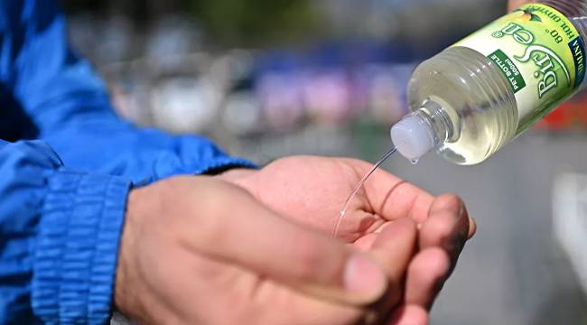 Kolonya ve dezenfektan üretiminde kullanılan etil alkolde gümrük vergisi indirimi kaldırıldı