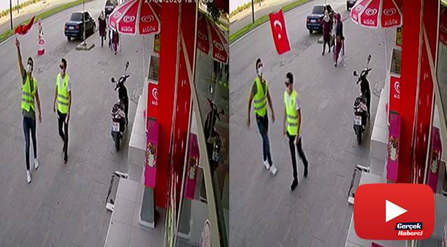 Polisin bayrak hassasiyeti duygulandırdı