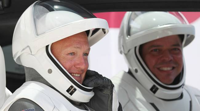 SpaceX’in NASA astronotları Dünya’ya dönüyor