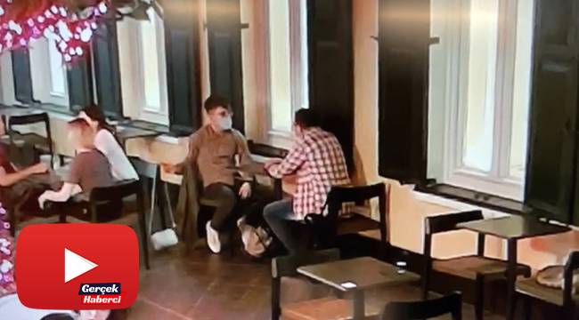 Tarihi Narmanlı Han’daki kafede çanta hırsızlığı kamerada