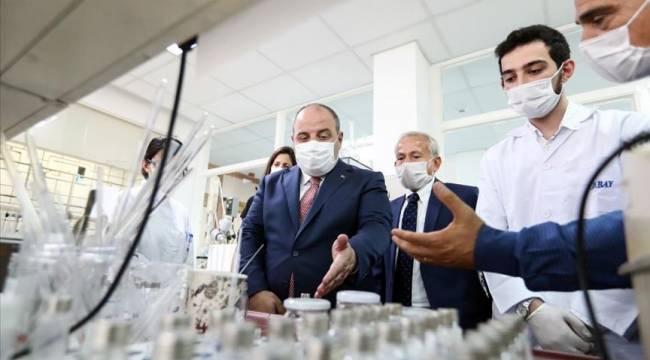 Bakan Varank: İlaç endüstrisi savunma sanayisi kadar önemli