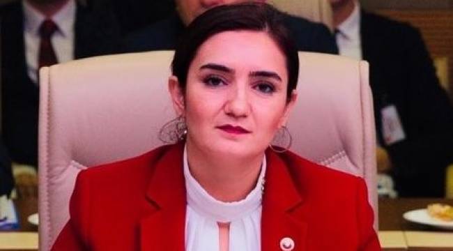 CHP İzmir Milletvekili Av. Sevda Erdan Kılıç: “Kovid sadece müzik dalgasıyla mı yayılıyor?”