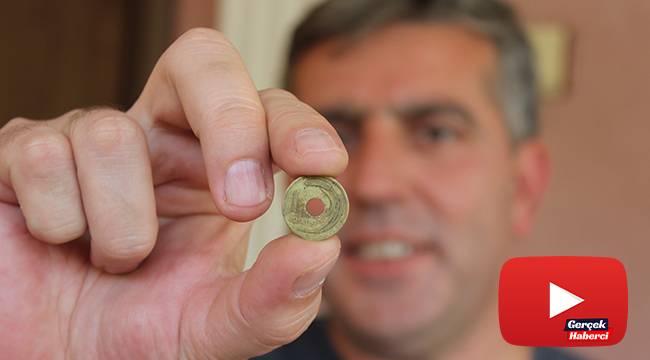 Dededen kalma para koleksiyonuna gözü gibi bakıyor