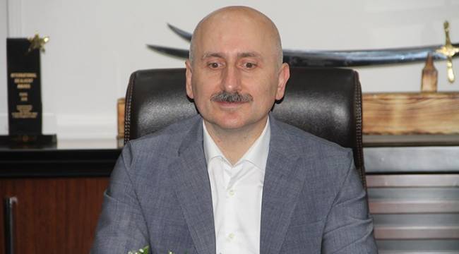 "Karada, havada, uzayda... Dünyanın gıptayla baktığı projeleri yürütüyoruz"